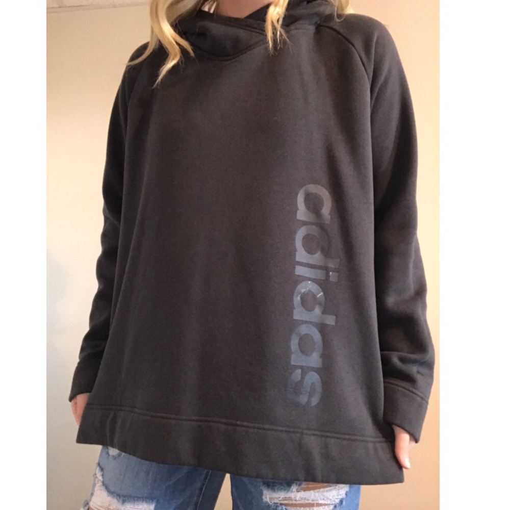dark gray ADIDAS hoodie, with pockets!!! size XL